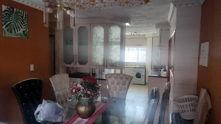 4 Bedroom Property for Sale in Danville Gauteng