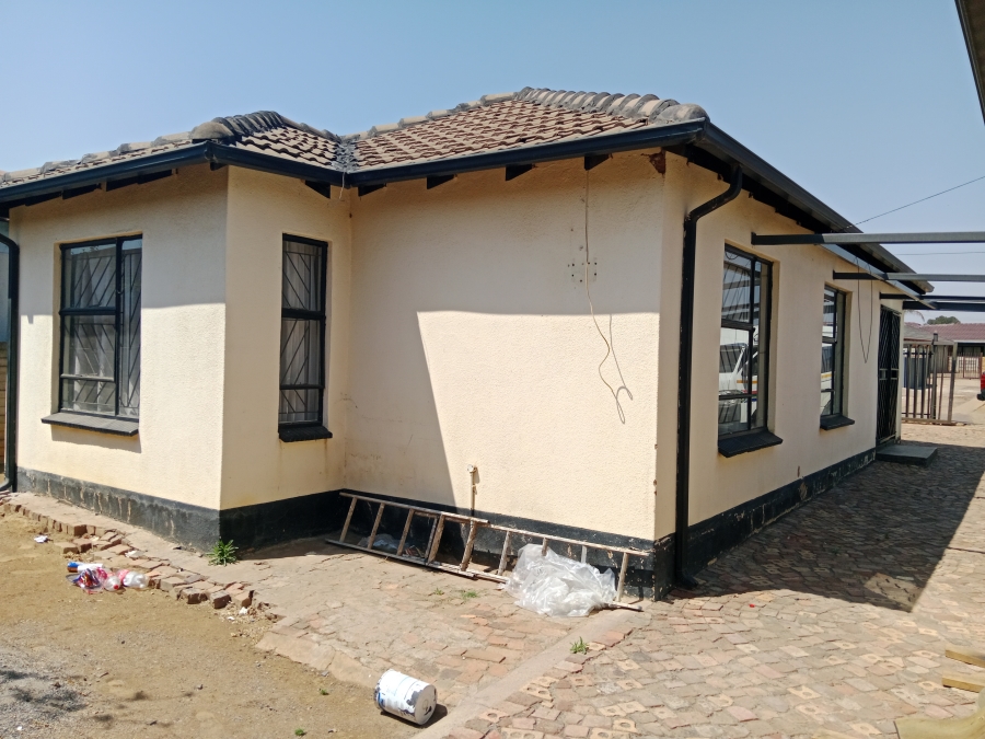 To Let 3 Bedroom Property for Rent in Nellmapius Gauteng