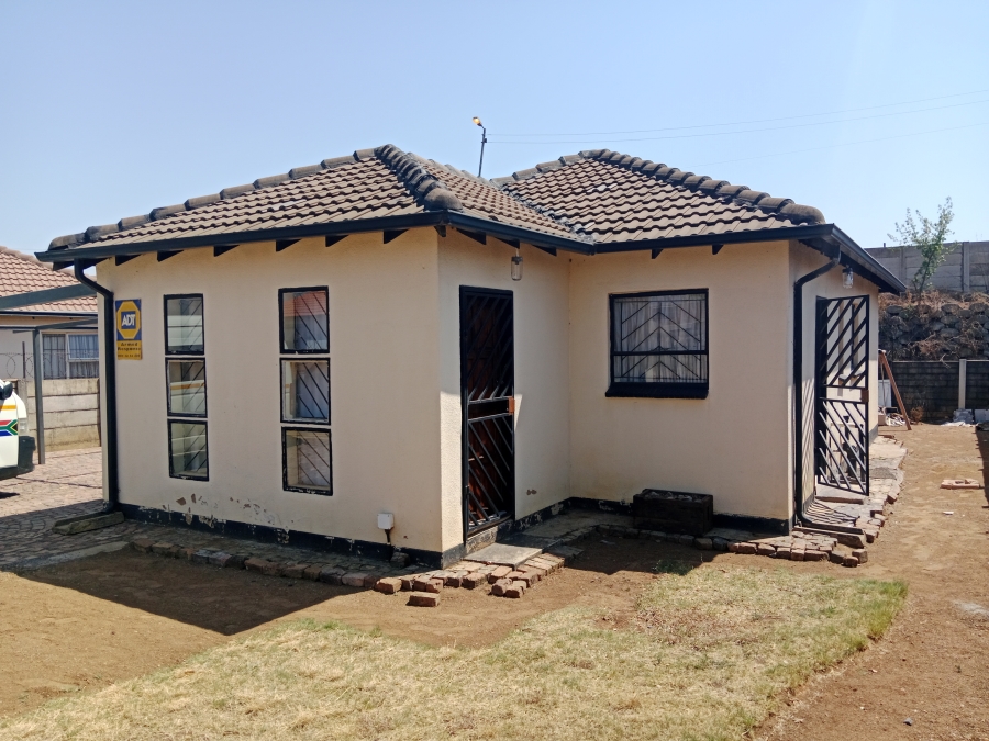 To Let 3 Bedroom Property for Rent in Nellmapius Gauteng