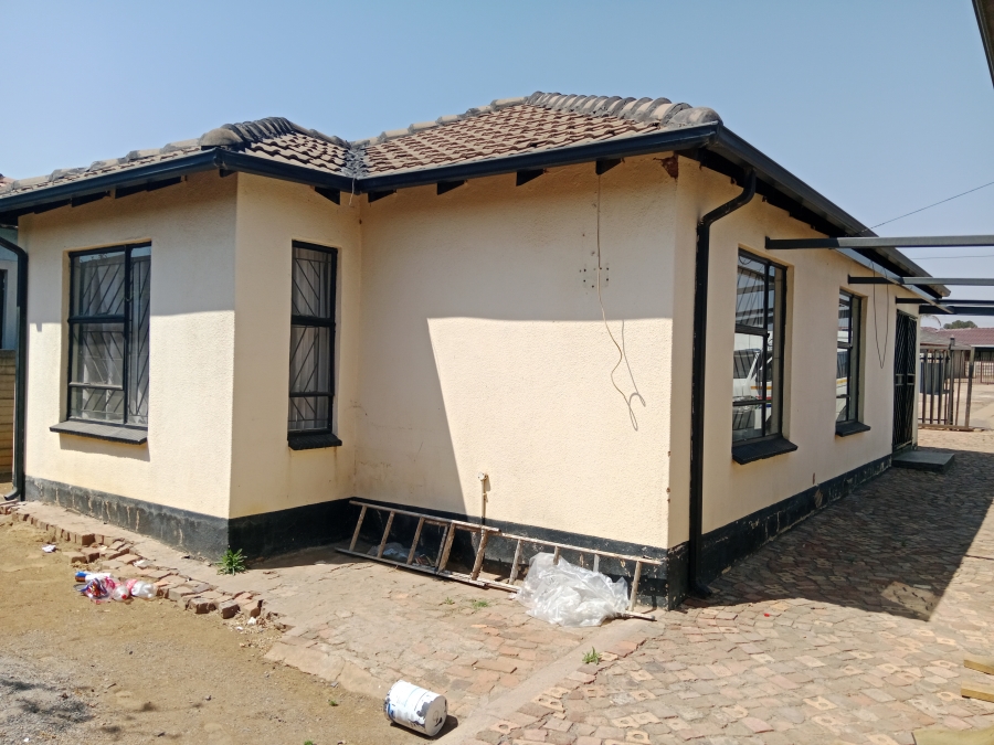 To Let 3 Bedroom Property for Rent in Nellmapius Gauteng