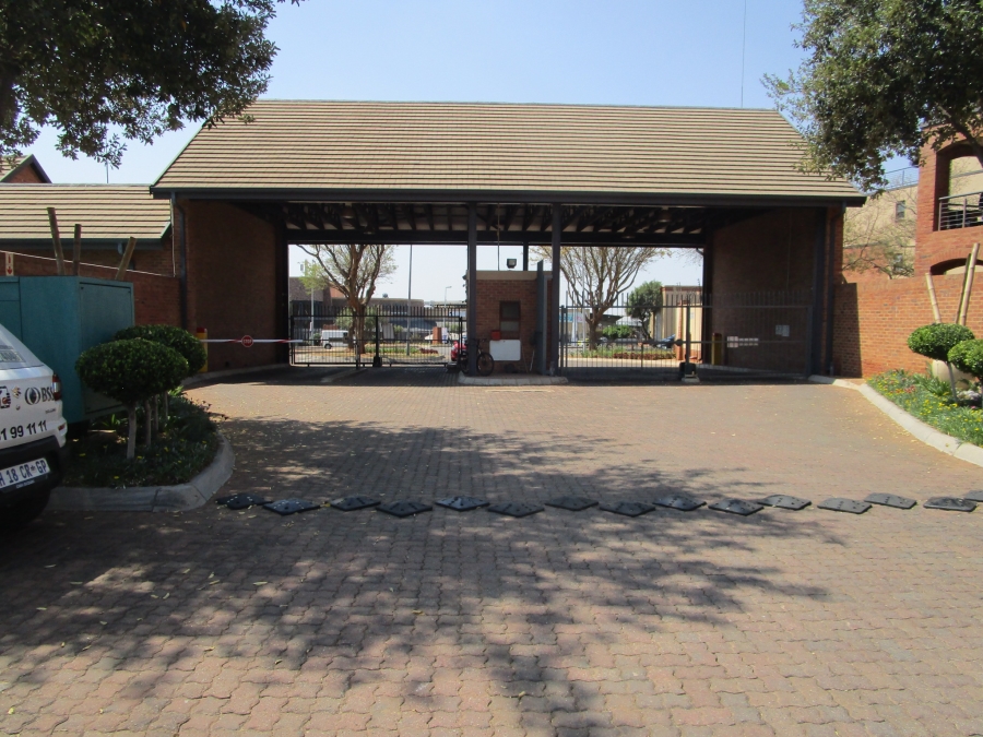 To Let 1 Bedroom Property for Rent in Carlswald Gauteng