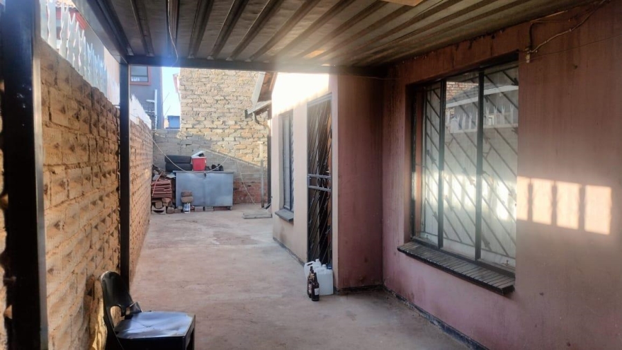 3 Bedroom Property for Sale in Soshanguve UU Gauteng