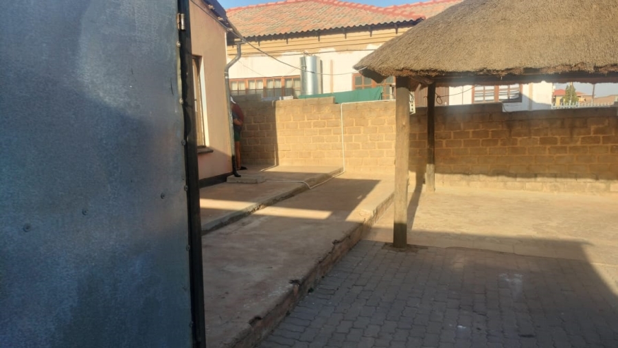 3 Bedroom Property for Sale in Soshanguve UU Gauteng