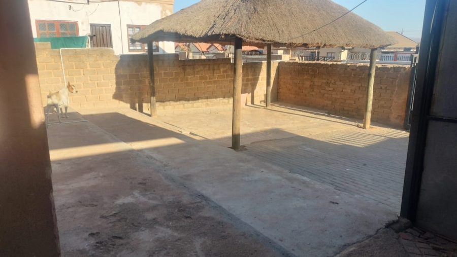 3 Bedroom Property for Sale in Soshanguve UU Gauteng