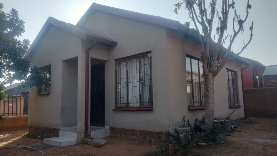 2 Bedroom Property for Sale in Soshanguve VV Gauteng