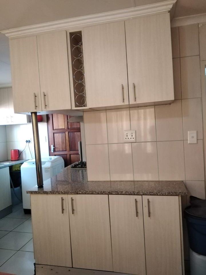 2 Bedroom Property for Sale in Soshanguve VV Gauteng