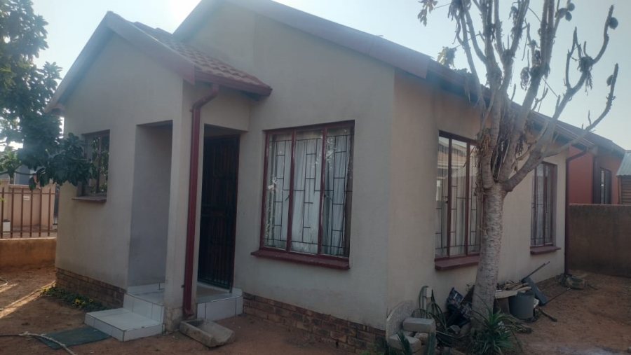 2 Bedroom Property for Sale in Soshanguve VV Gauteng