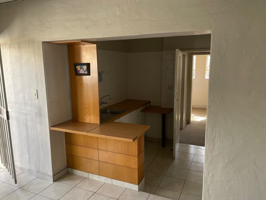 To Let 1 Bedroom Property for Rent in Brummeria Gauteng