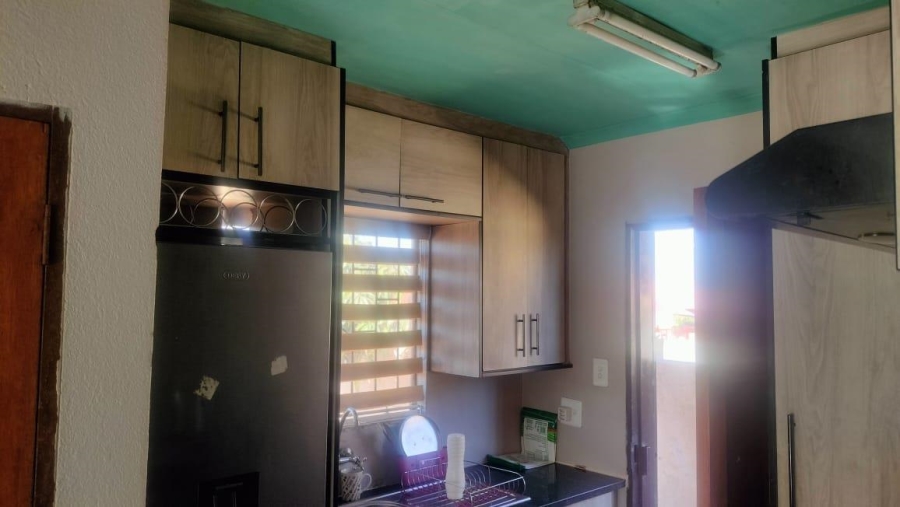 2 Bedroom Property for Sale in Soshanguve WW Gauteng