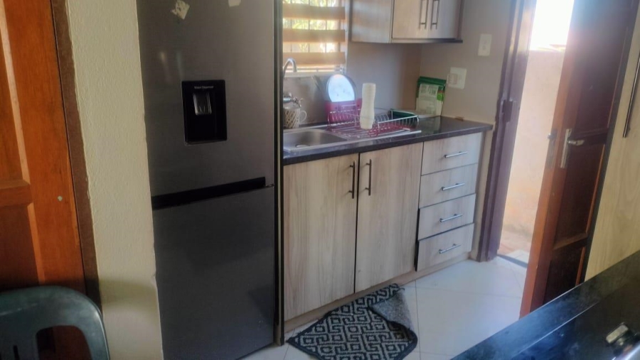 2 Bedroom Property for Sale in Soshanguve WW Gauteng