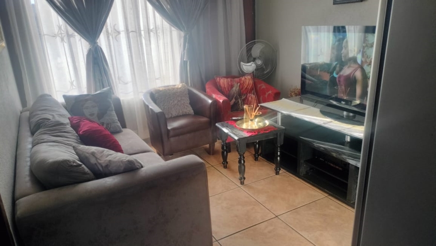 3 Bedroom Property for Sale in Soshanguve WW Gauteng