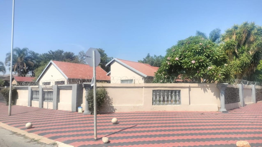 3 Bedroom Property for Sale in The Orchards Gauteng