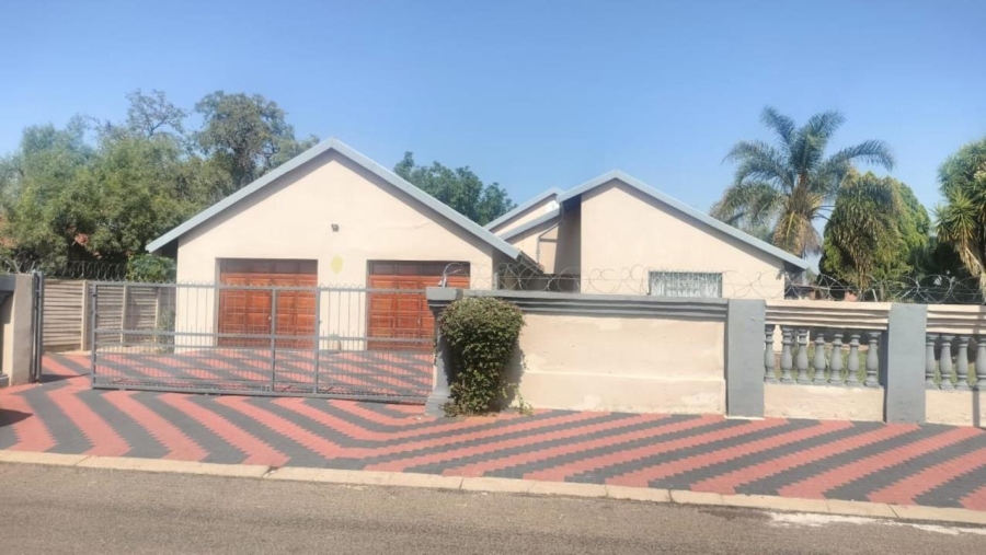 3 Bedroom Property for Sale in The Orchards Gauteng