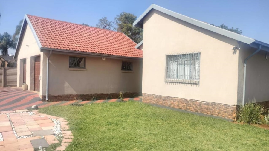 3 Bedroom Property for Sale in The Orchards Gauteng