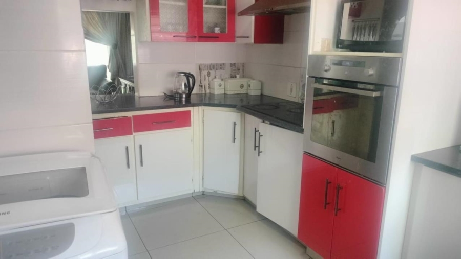 3 Bedroom Property for Sale in The Orchards Gauteng