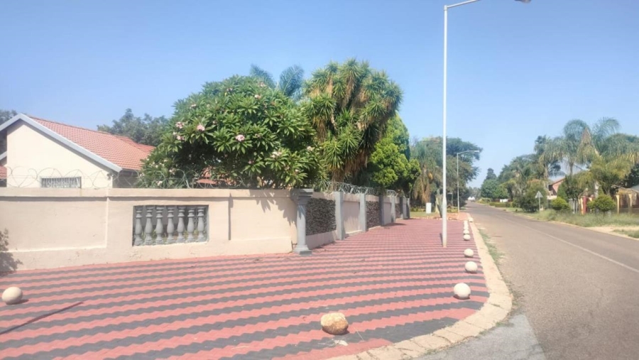 3 Bedroom Property for Sale in The Orchards Gauteng