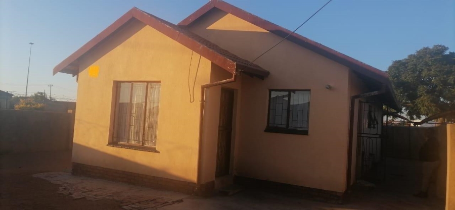 3 Bedroom Property for Sale in Lebanon Gauteng