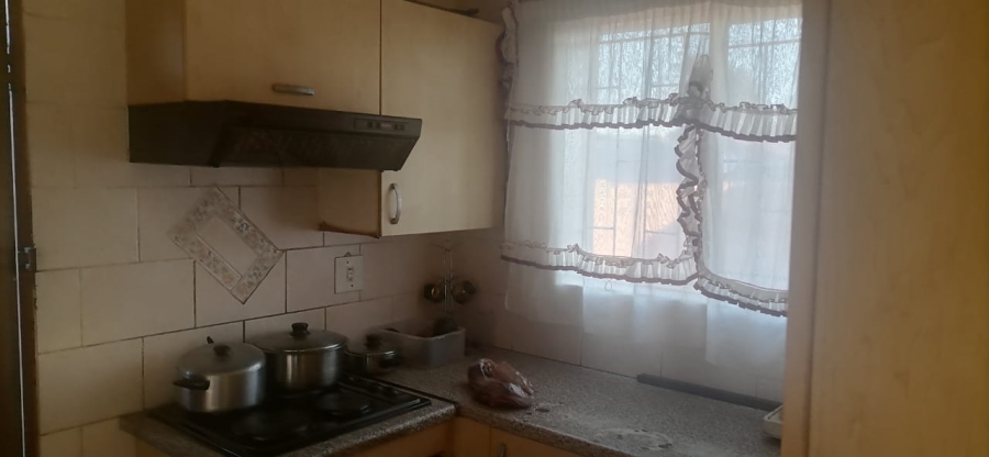 3 Bedroom Property for Sale in Lebanon Gauteng