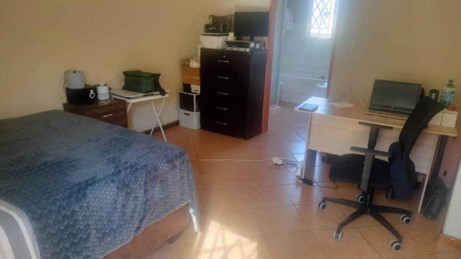 3 Bedroom Property for Sale in Soshanguve VV Gauteng