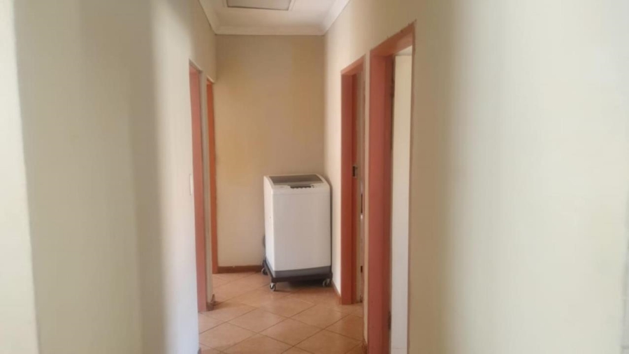 3 Bedroom Property for Sale in Soshanguve VV Gauteng