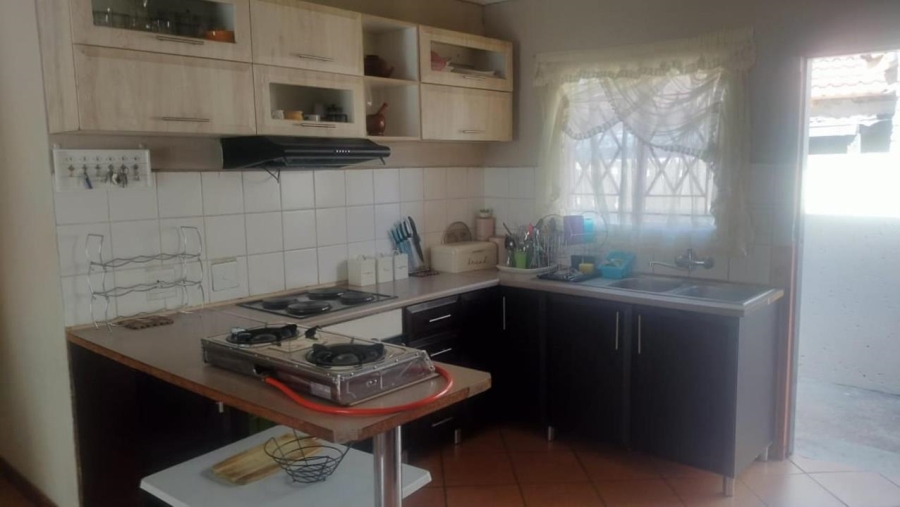 3 Bedroom Property for Sale in Soshanguve VV Gauteng