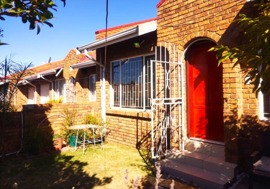 3 Bedroom Property for Sale in Norkem Park Gauteng