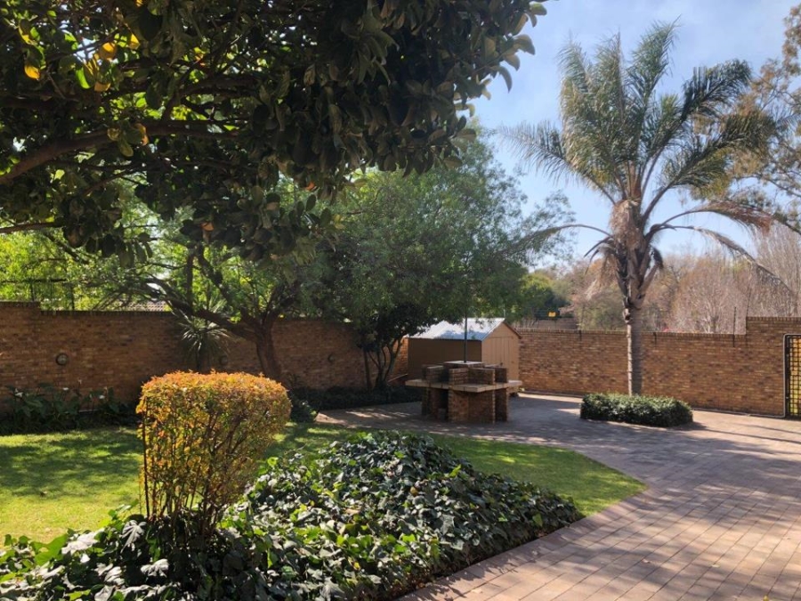 3 Bedroom Property for Sale in Ferndale Gauteng