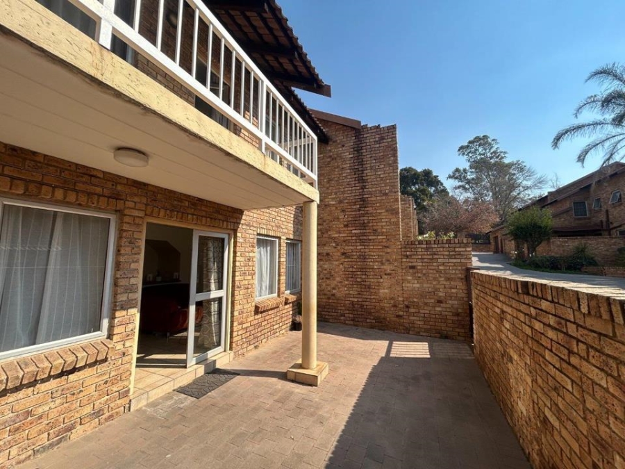 3 Bedroom Property for Sale in Ferndale Gauteng