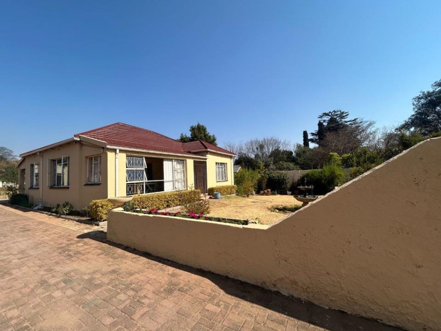 3 Bedroom Property for Sale in Bramley Gauteng