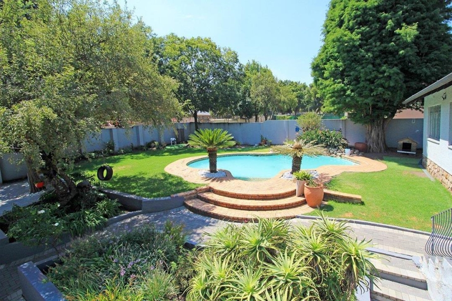 4 Bedroom Property for Sale in Savoy Estate Gauteng