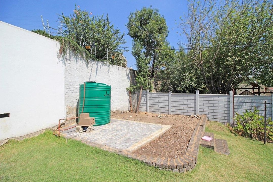 4 Bedroom Property for Sale in Savoy Estate Gauteng