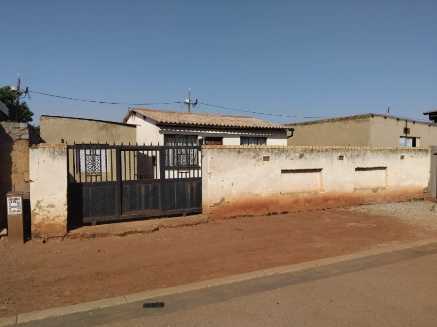 2 Bedroom Property for Sale in Protea Glen Gauteng