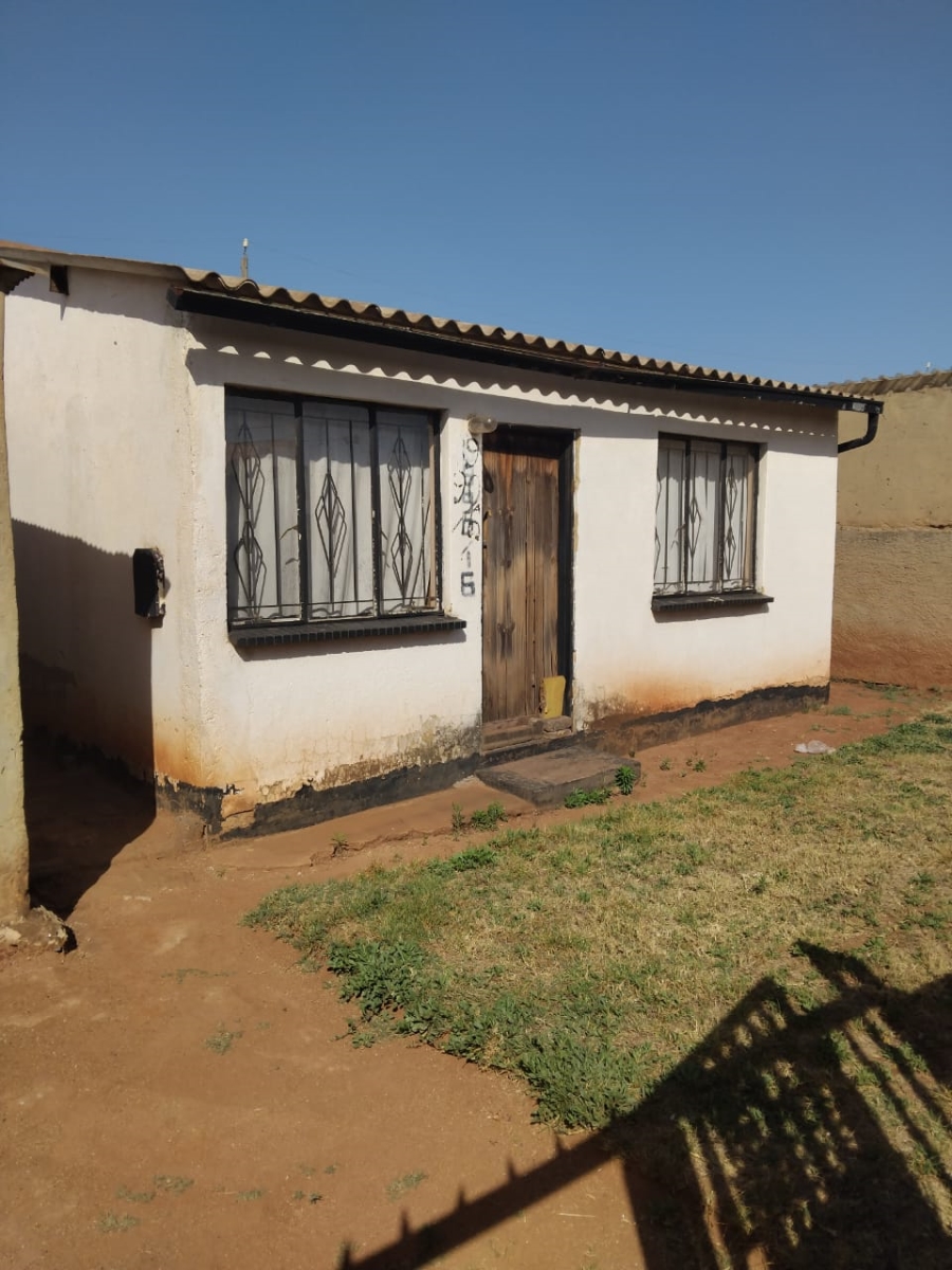 2 Bedroom Property for Sale in Protea Glen Gauteng