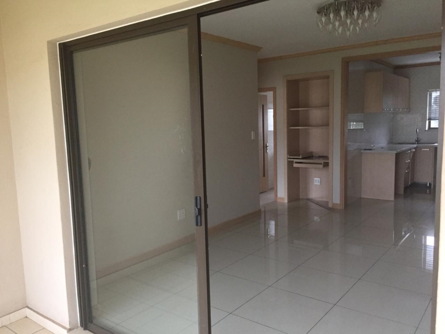 2 Bedroom Property for Sale in Halfway Gardens Gauteng