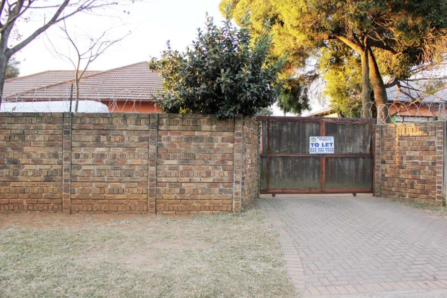 To Let 1 Bedroom Property for Rent in Kempton Park Central Gauteng