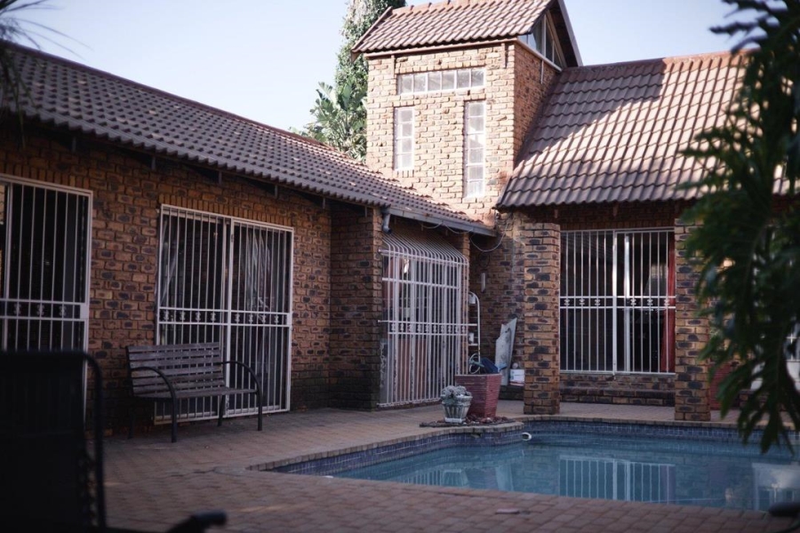 3 Bedroom Property for Sale in Birch Acres Gauteng