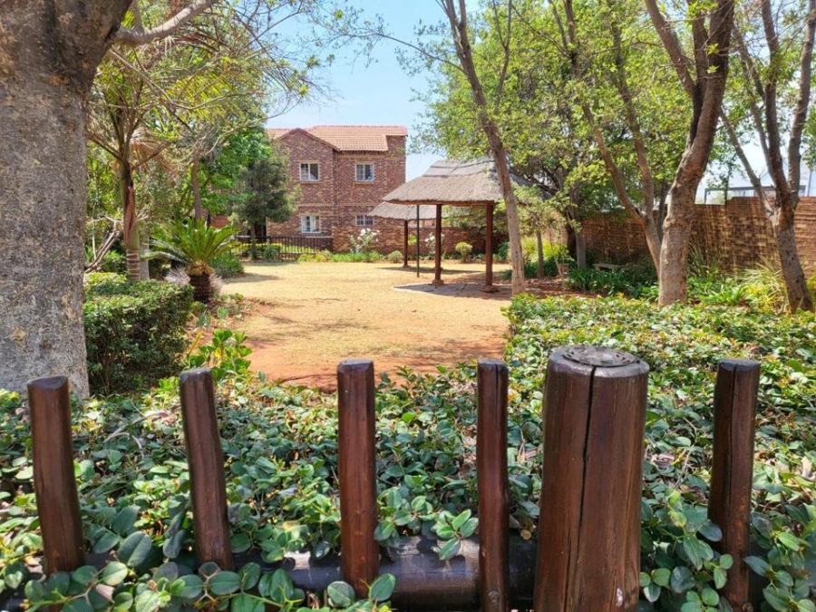 To Let 3 Bedroom Property for Rent in Equestria Gauteng