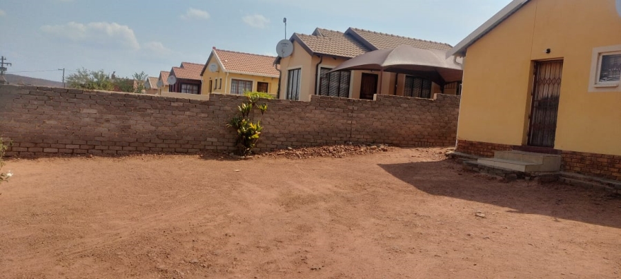 2 Bedroom Property for Sale in Mabopane Gauteng