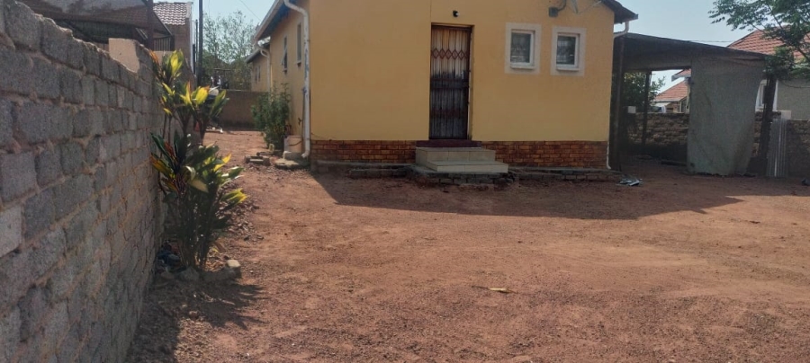 2 Bedroom Property for Sale in Mabopane Gauteng