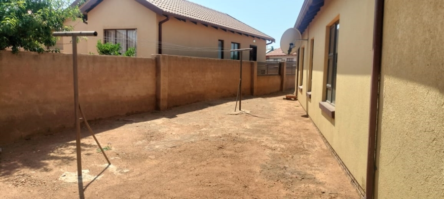 3 Bedroom Property for Sale in Soshanguve Gauteng