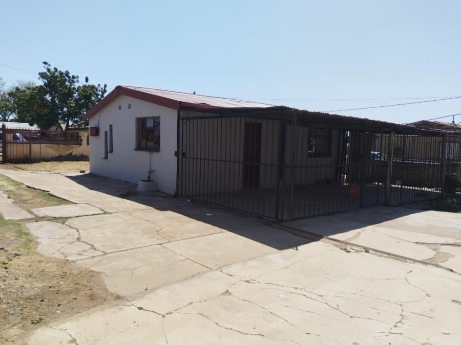 2 Bedroom Property for Sale in Ga-Rankuwa Gauteng