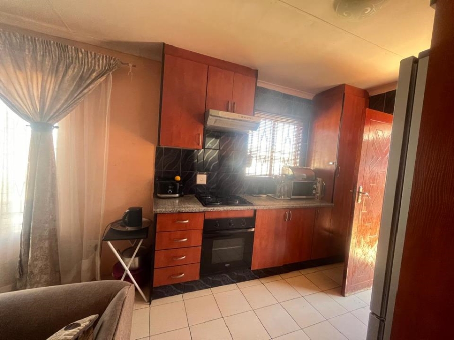 4 Bedroom Property for Sale in Soshanguve Gauteng