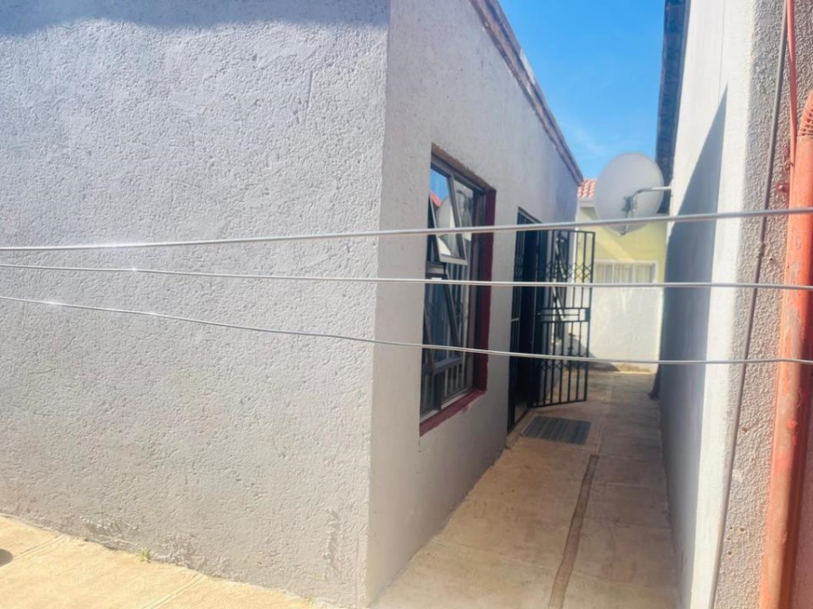 4 Bedroom Property for Sale in Soshanguve Gauteng