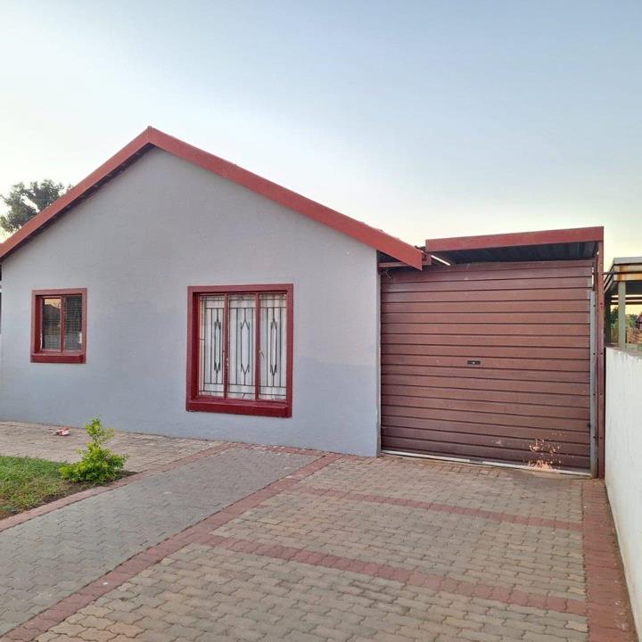 4 Bedroom Property for Sale in Soshanguve Gauteng