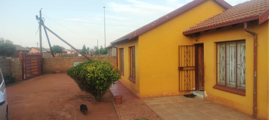 2 Bedroom Property for Sale in Soshanguve XX Gauteng