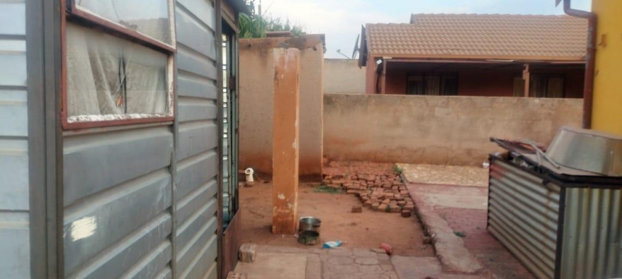 2 Bedroom Property for Sale in Soshanguve XX Gauteng