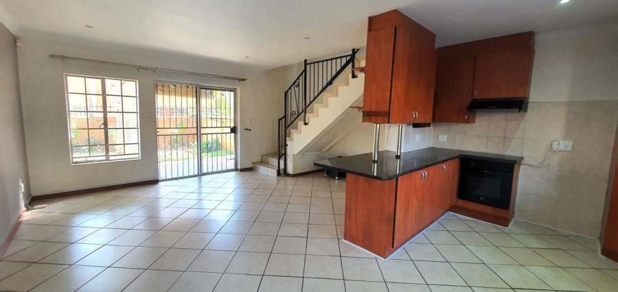 2 Bedroom Property for Sale in Willow Park Manor Gauteng