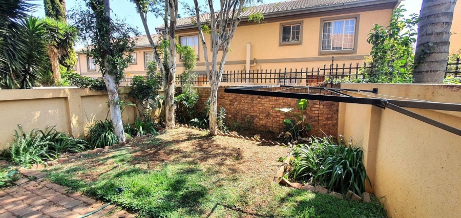 2 Bedroom Property for Sale in Willow Park Manor Gauteng