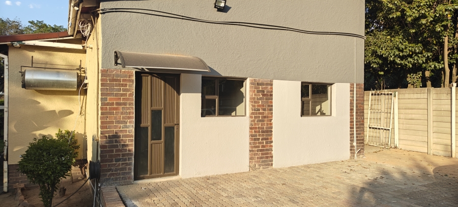 To Let 2 Bedroom Property for Rent in Raumarais Park Gauteng