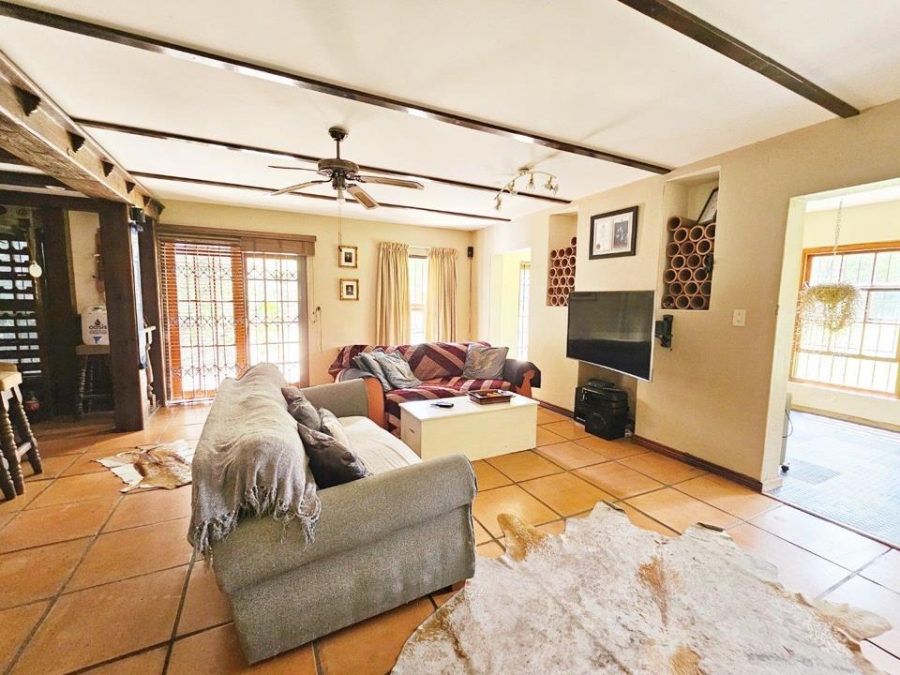 5 Bedroom Property for Sale in Randjesfontein A H Gauteng